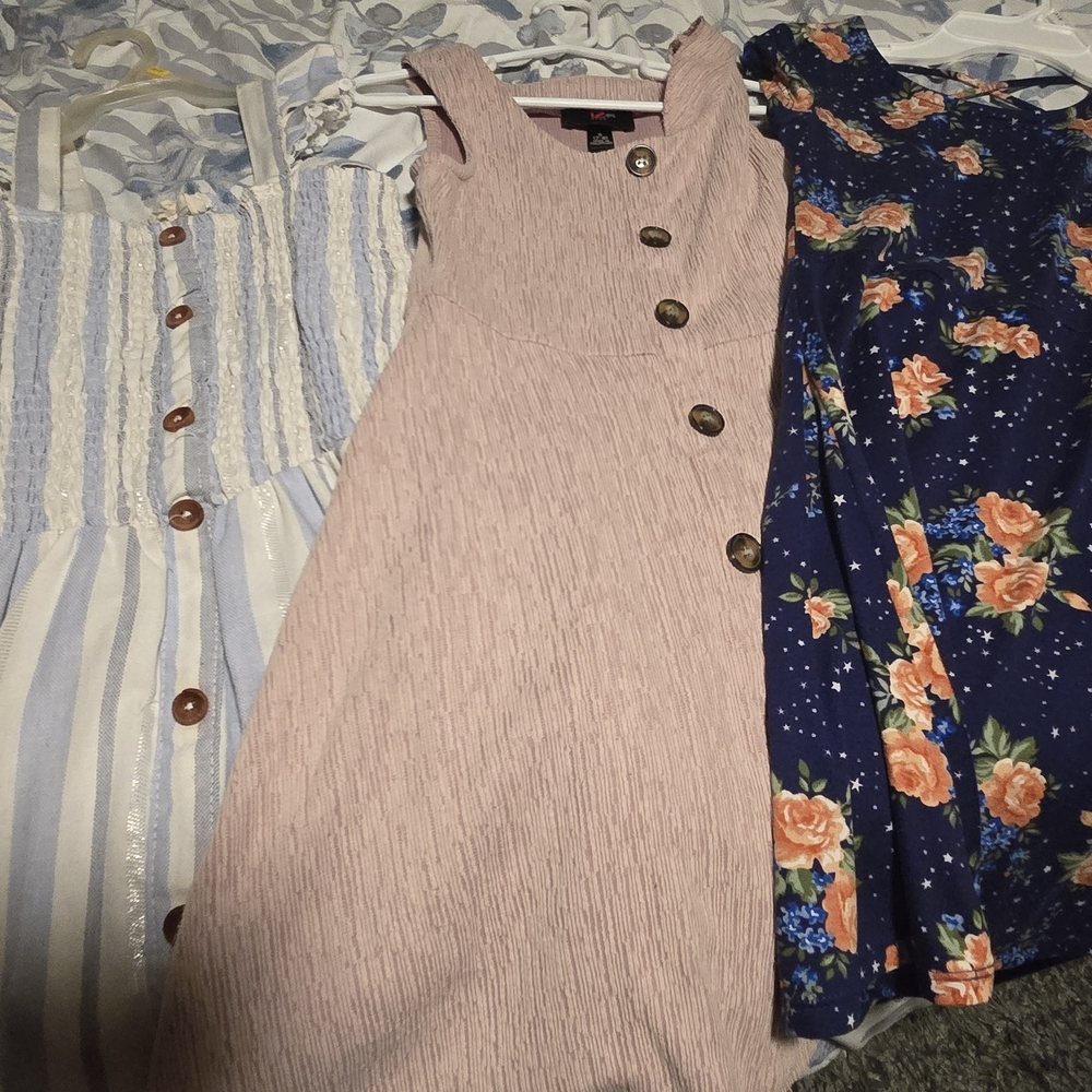 Girls Stylish Dresses Sz 7/8